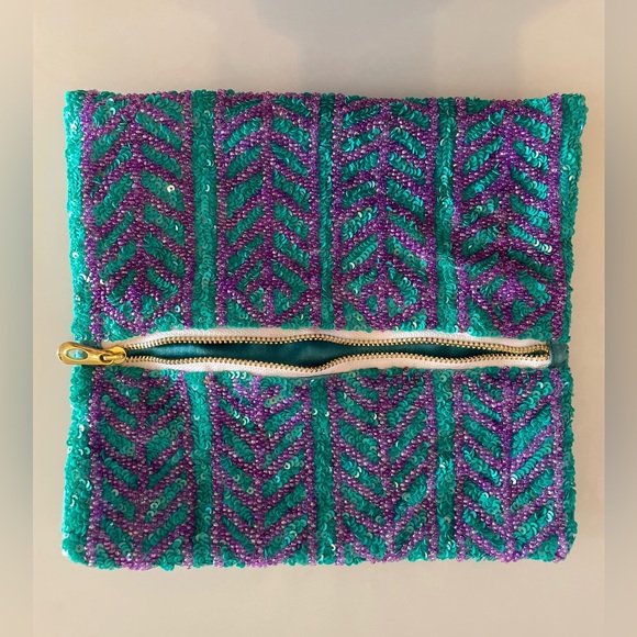 Beaded clutch - used once - Picture 3 of 5